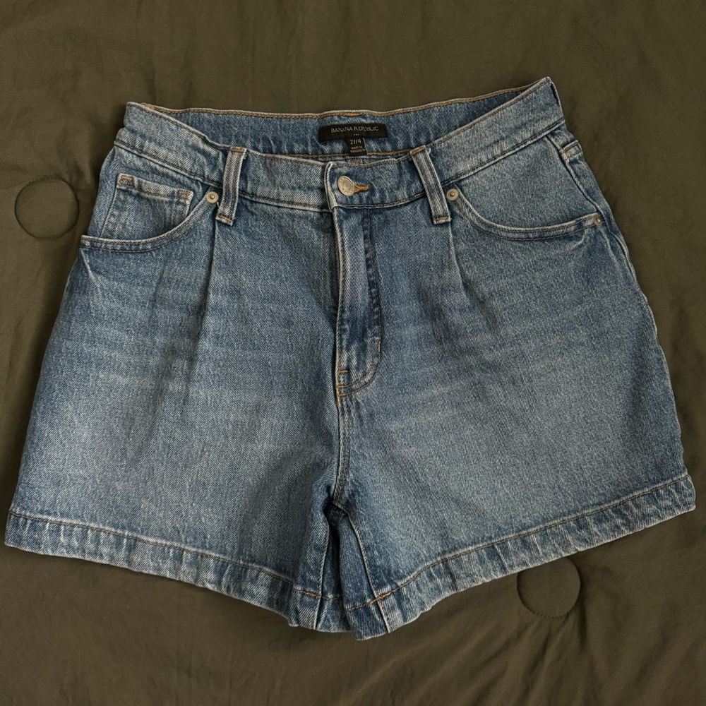 Banana Republic Denim High Rise Shorts